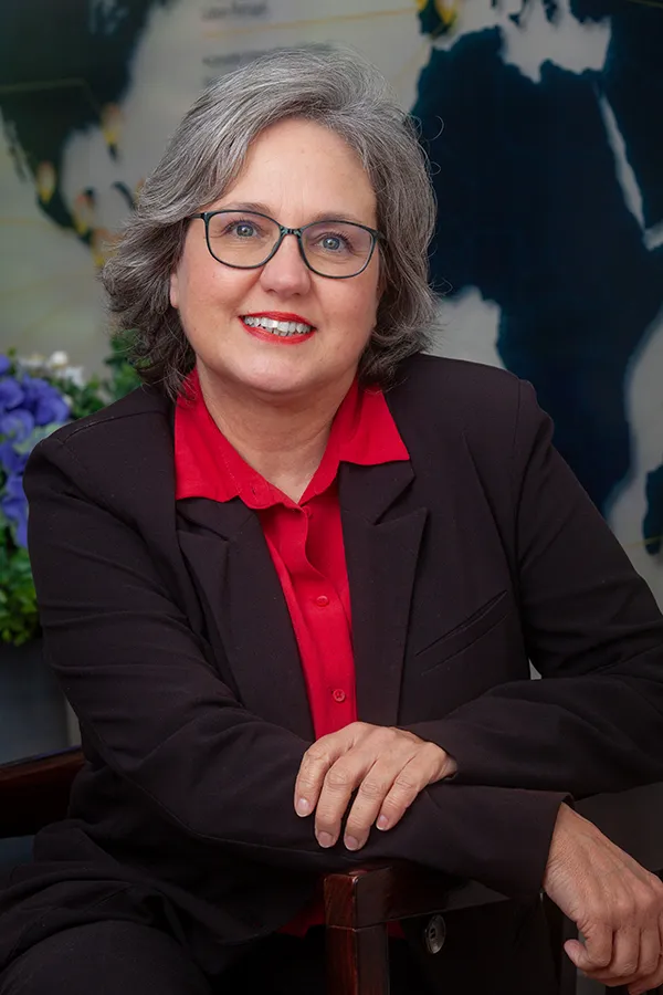 Cris Sánchez Black – Spanish Teacher_4